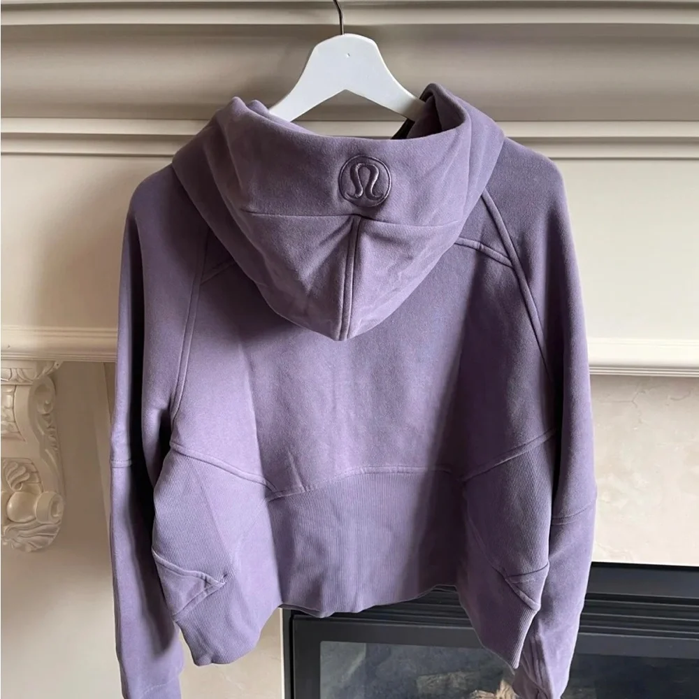 Lululemon full zip scuba size XS/S dust lavender